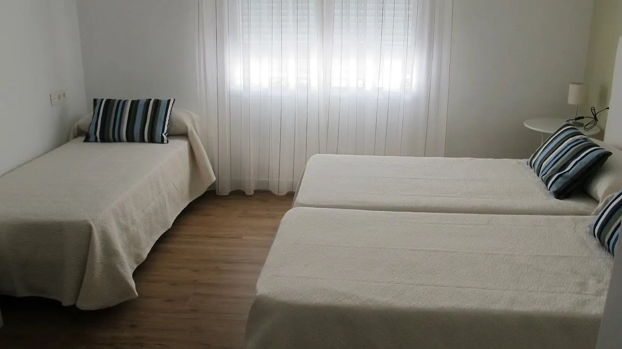 Guest house Hostal Onteniente La Mamola